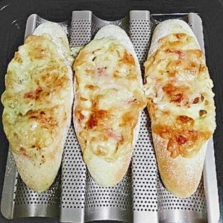 オニオンベーコンチーズハードパン